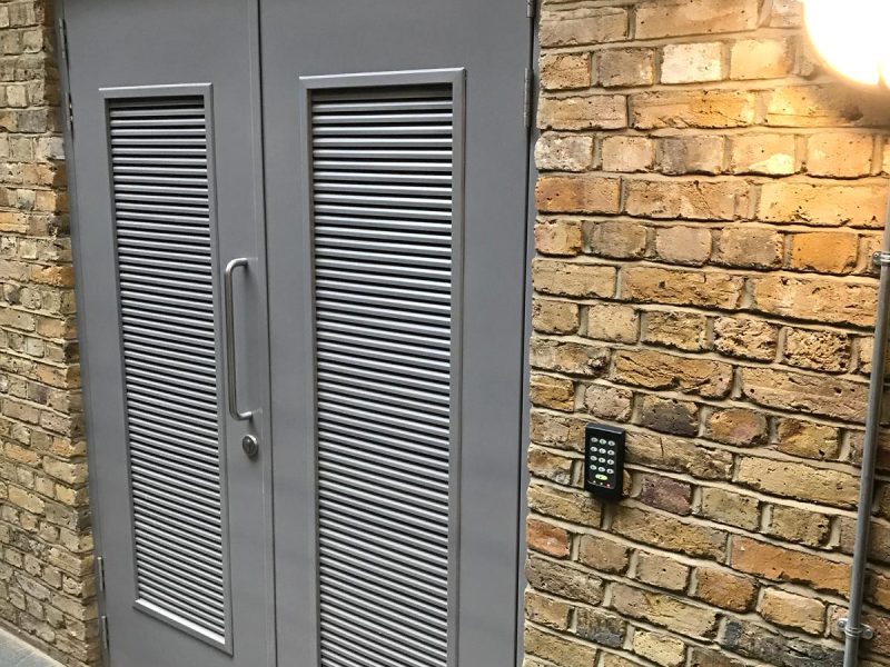 Louvred Panel Doors