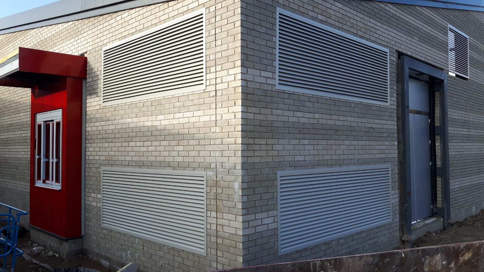 Pitch Flanged Louvres